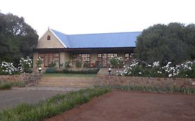 Olive Hill Country Lodge